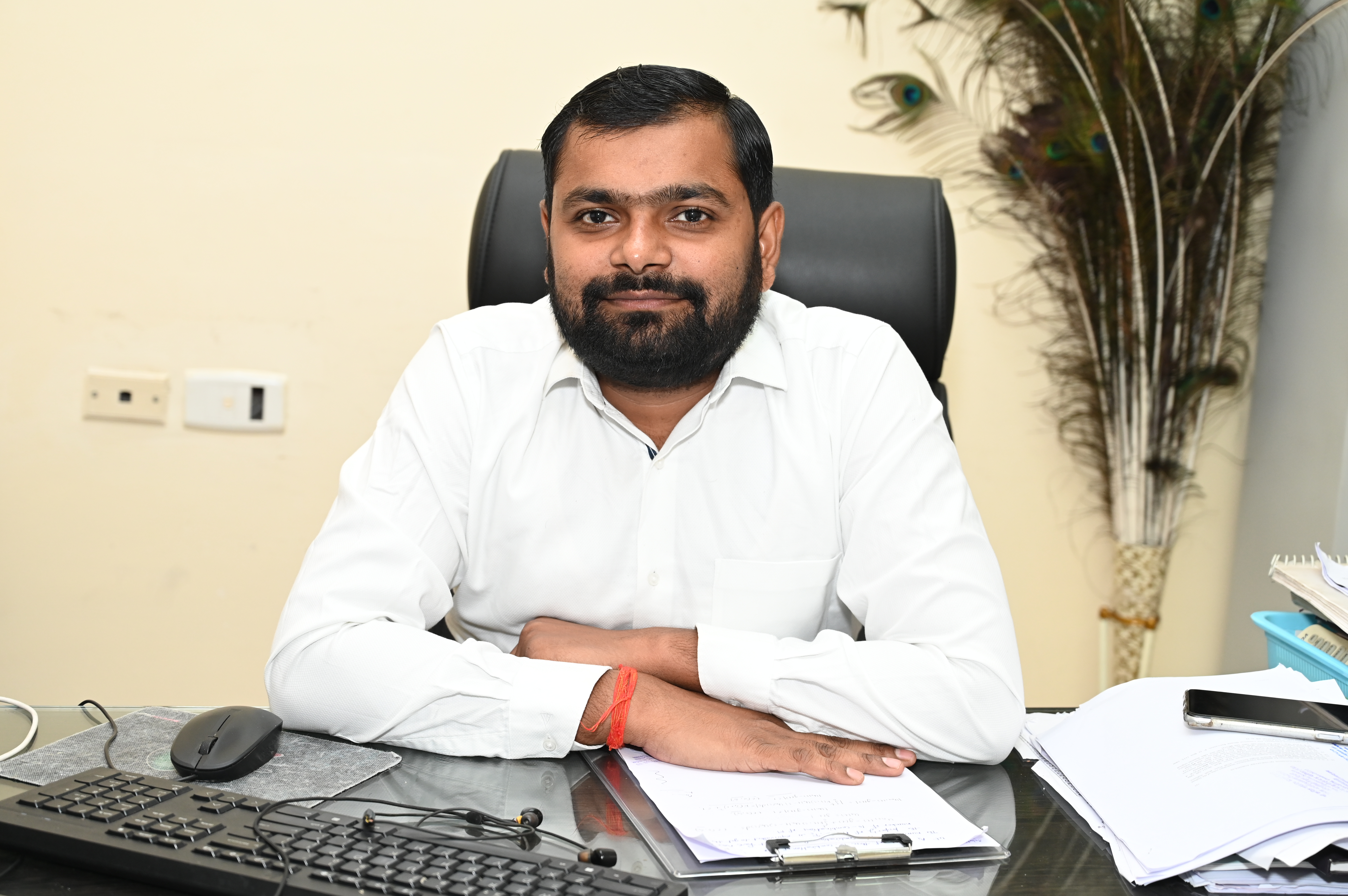 Dr. Kapil Kant